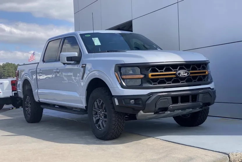 2025 Ford F-150 Tremor photo 1