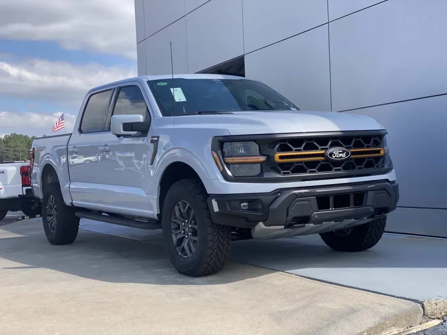 2025 Ford F-150 Tremor photo 1