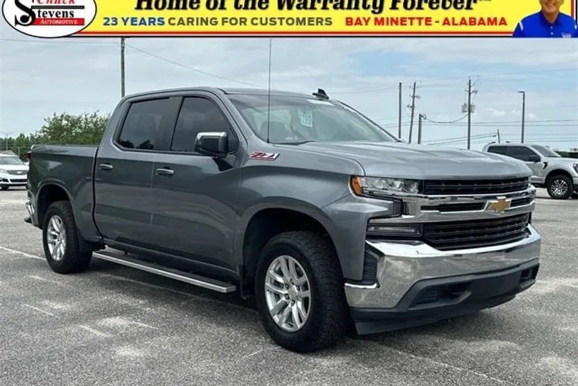 2020 Chevrolet Silverado 1500 LT photo 1