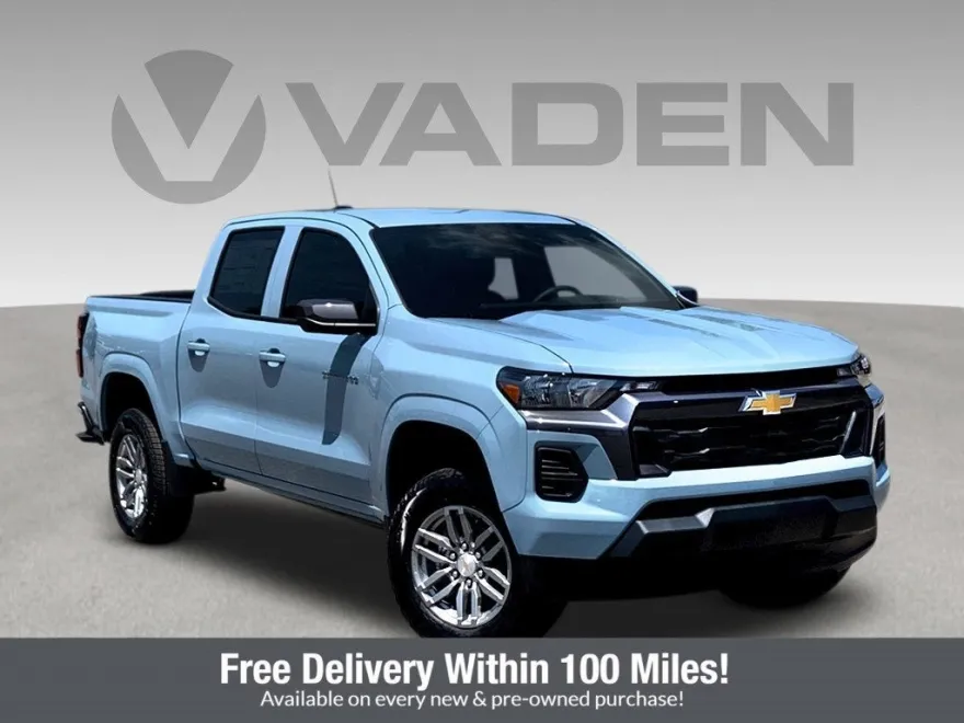 2025 Chevrolet Colorado Work Truck LT photo 1