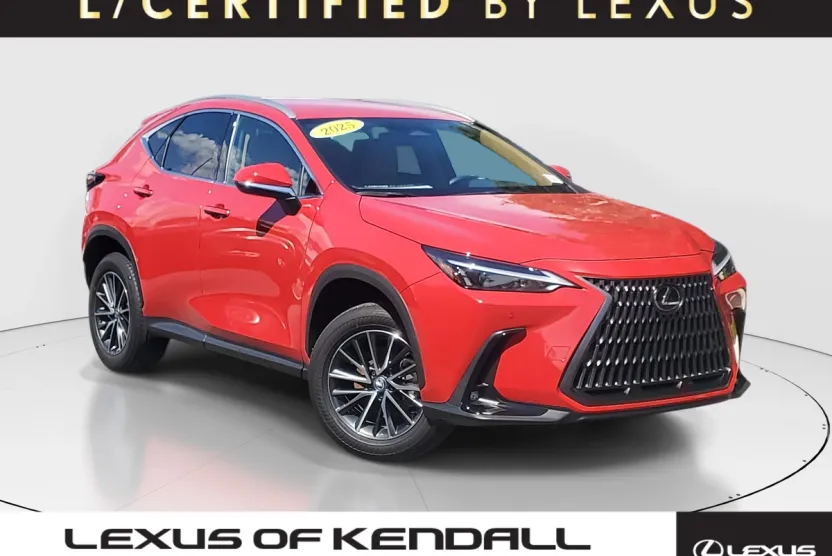 2025 Lexus NX 250 photo 1