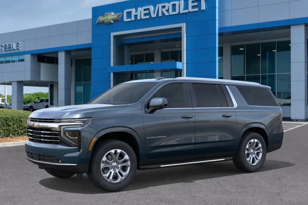 2026 Chevrolet Suburban LT photo 1