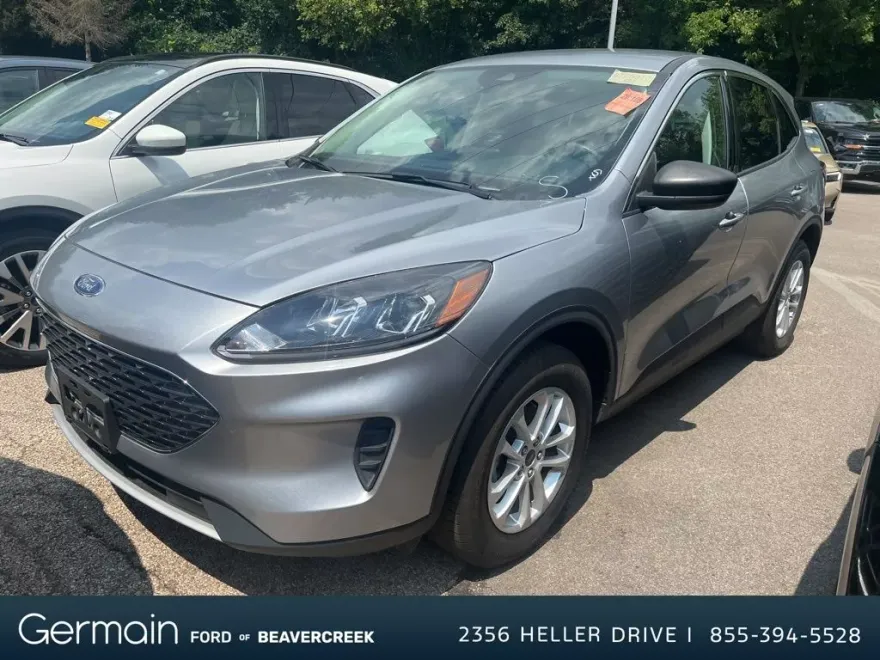 2022 Ford Escape SE photo 1