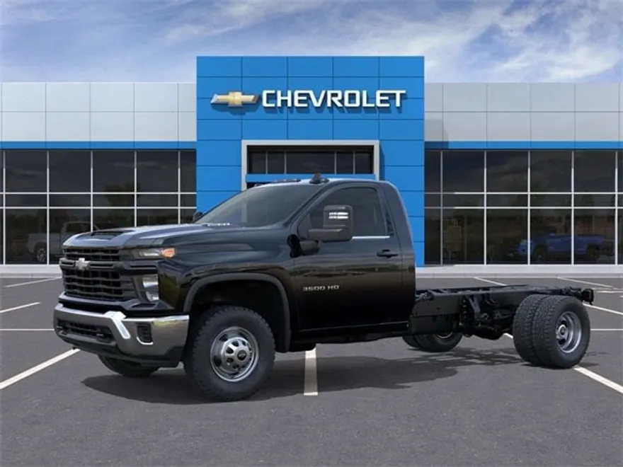 2025 Chevrolet Silverado 3500HD Work Truck photo 1