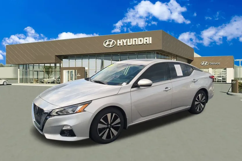2020 Nissan Altima 2.5 SV photo 1