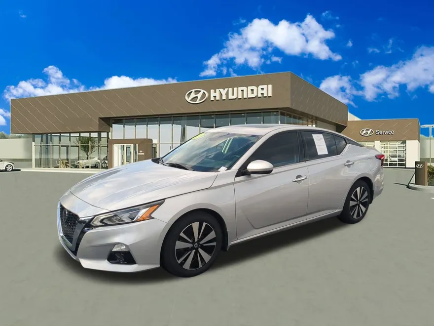 2020 Nissan Altima 2.5 SV photo 1