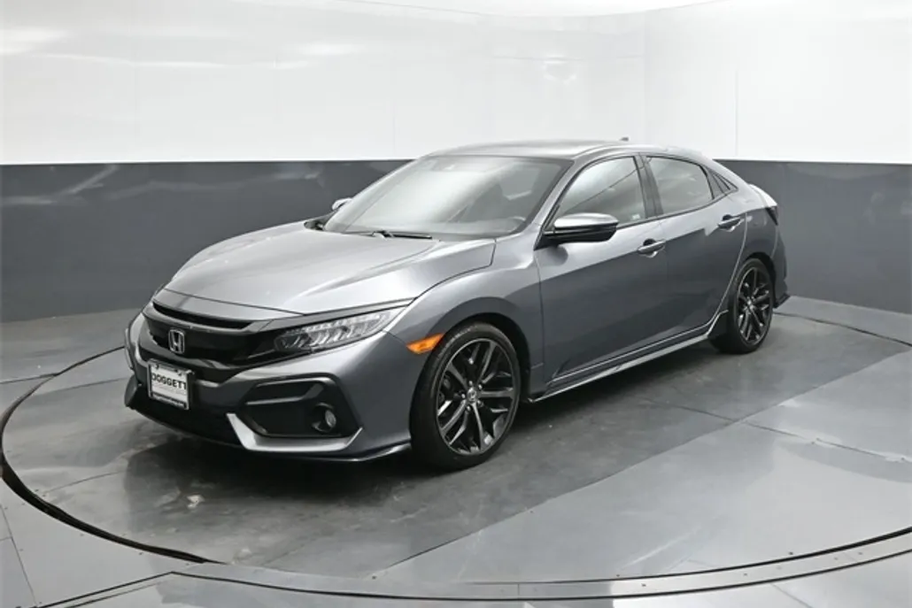 2021 Honda Civic Sport Touring photo 1