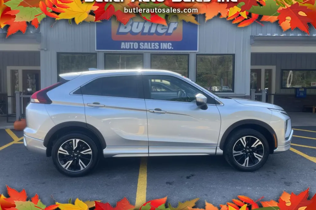 2024 Mitsubishi Eclipse Cross SE photo 1