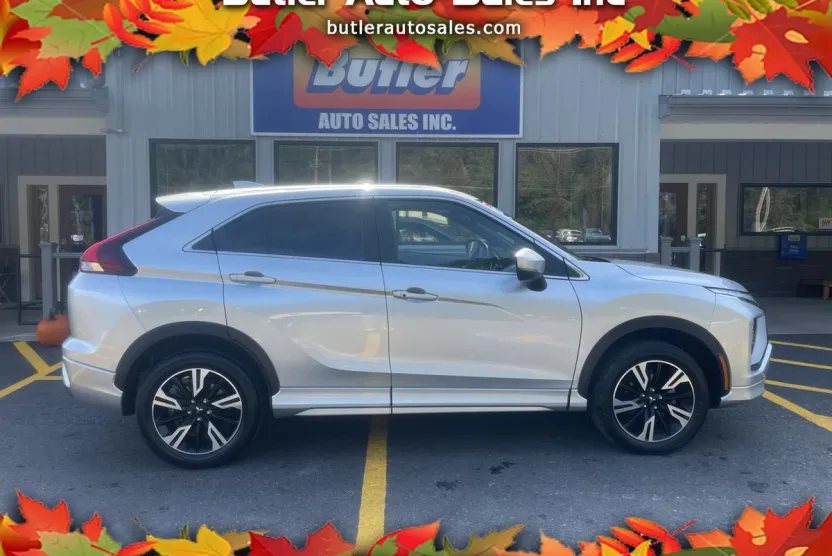 2024 Mitsubishi Eclipse Cross SE photo 1