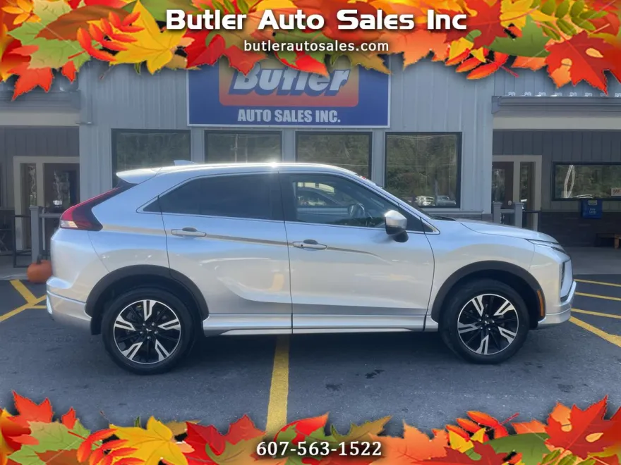 2024 Mitsubishi Eclipse Cross SE photo 1