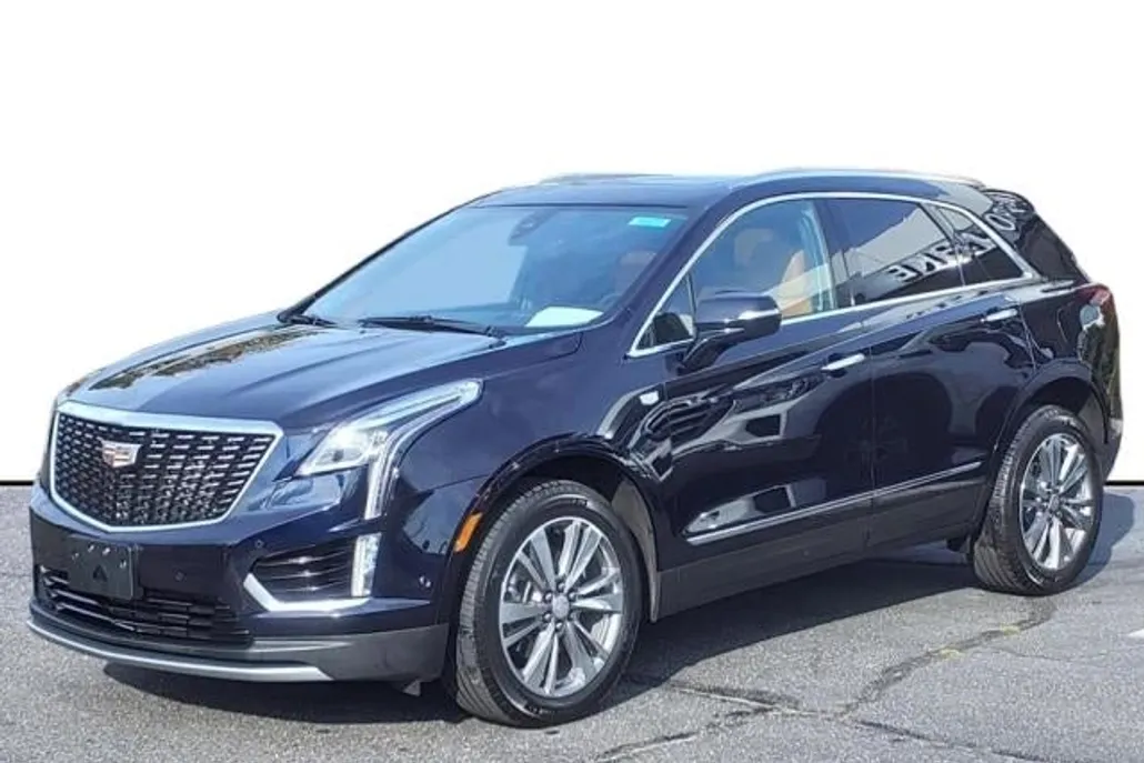 2021 Cadillac XT5 Premium Luxury photo 1