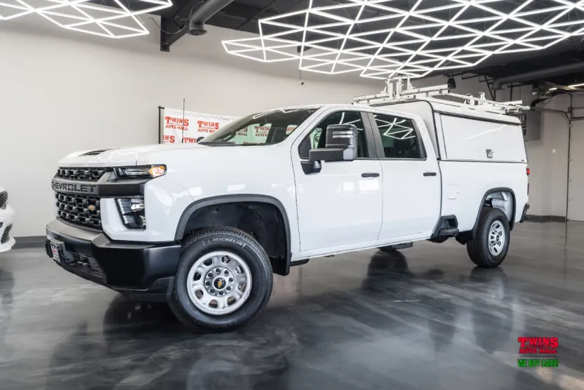 2023 Chevrolet Silverado 3500HD Work Truck photo 1