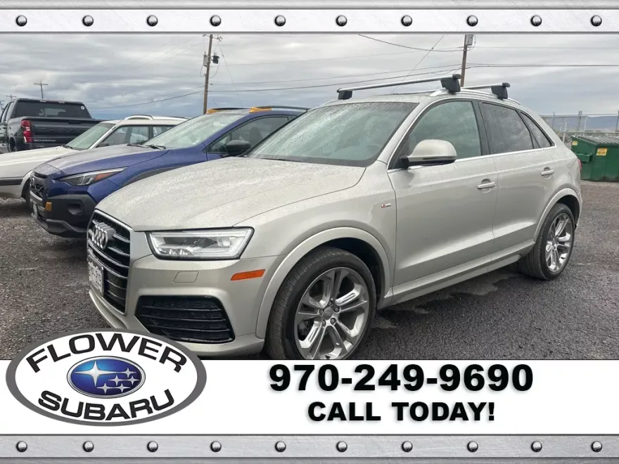 2016 Audi Q3 Prestige photo 1