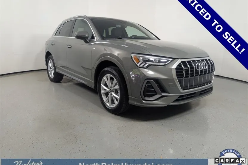 2024 Audi Q3 S line Premium photo 1