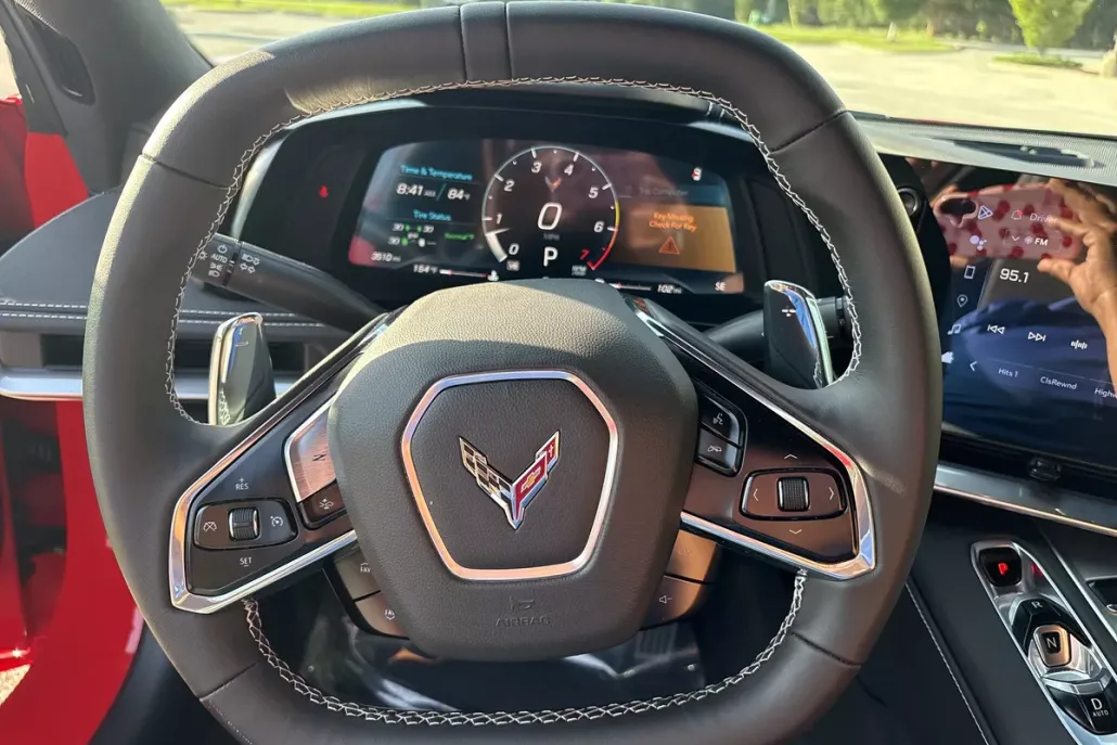 2024 Chevrolet Corvette Stingray 1LT photo 1