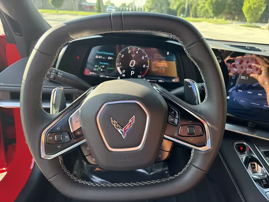 2024 Chevrolet Corvette Stingray 1LT photo 1