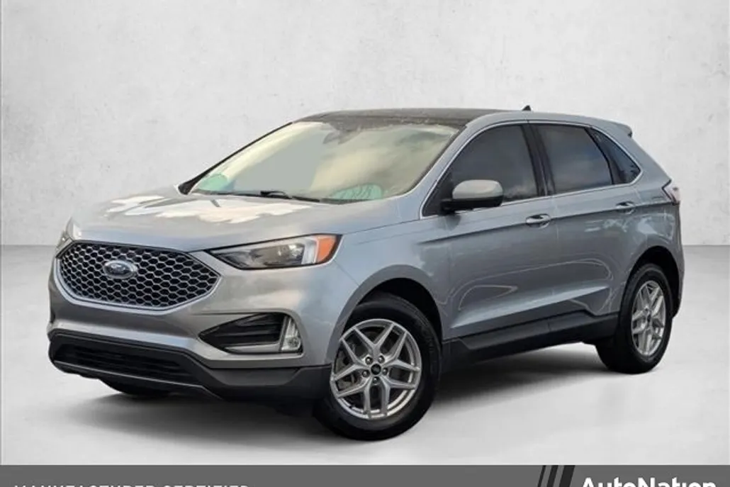2024 Ford Edge SEL photo 1