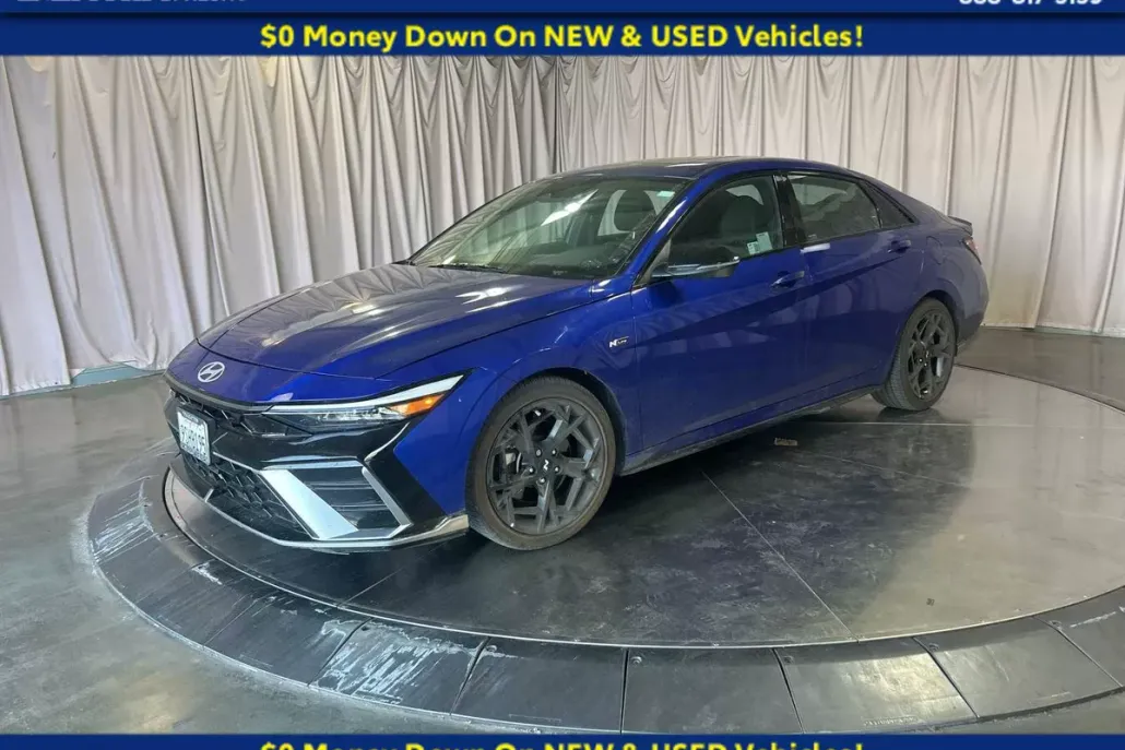 2024 Hyundai Elantra N Line photo 1