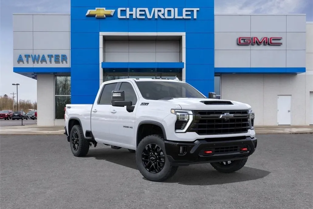 2025 Chevrolet Silverado 3500HD LTZ photo 1