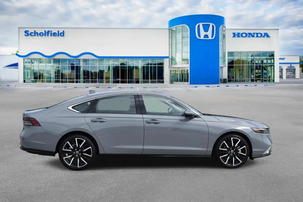 2025 Honda Accord Hybrid Touring photo 1