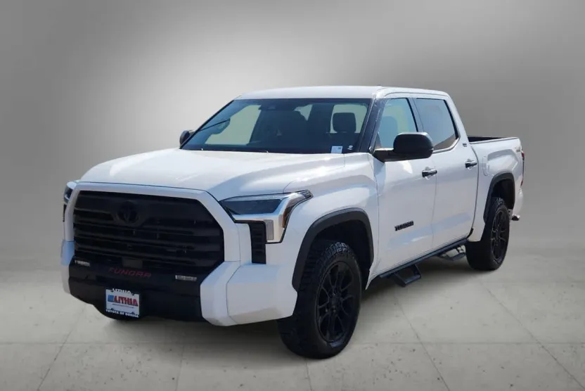 2023 Toyota Tundra SR5 photo 1