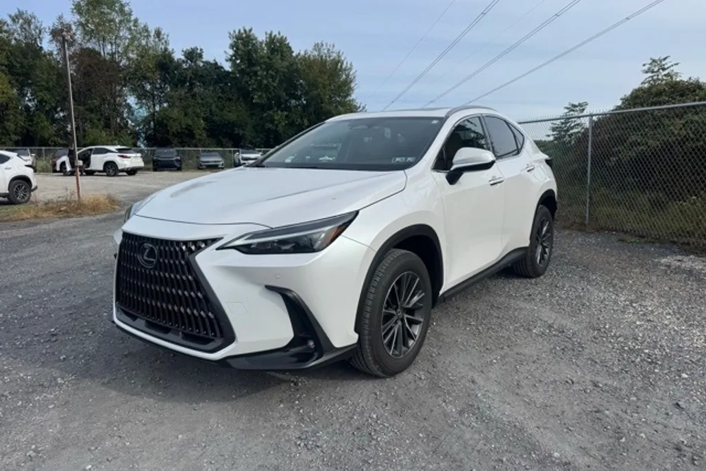 2025 Lexus NX 350h Premium photo 1
