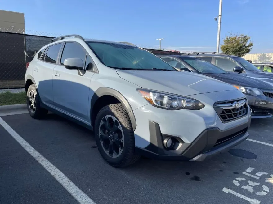 2023 Subaru Crosstrek Premium photo 1
