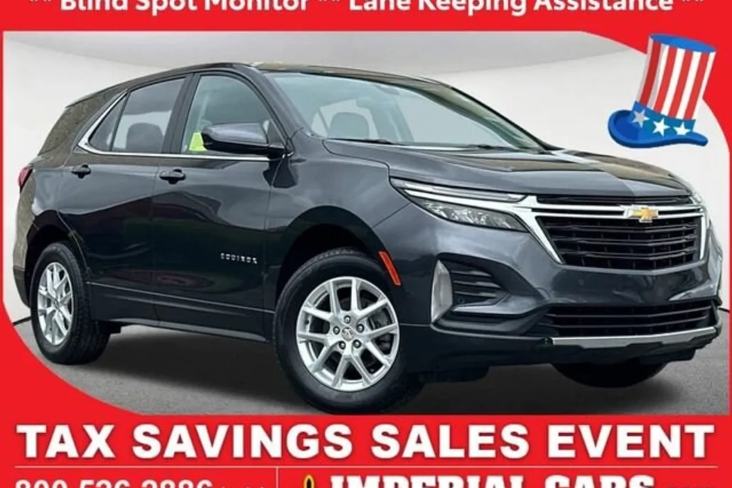 2023 Chevrolet Equinox LT photo 1