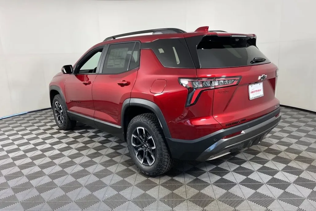 2026 Chevrolet Equinox ACTIV photo 1