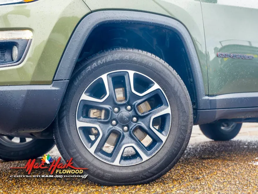 2021 Jeep Compass Trailhawk photo 1