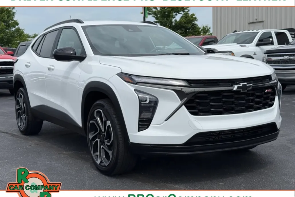 2024 Chevrolet Trax photo 1