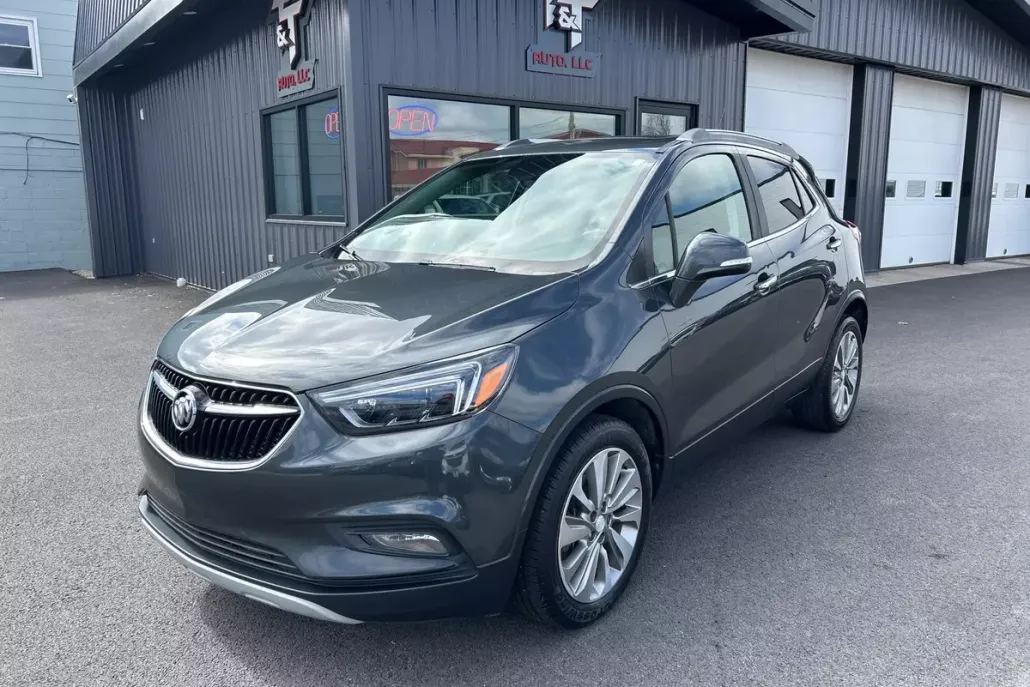 2017 Buick Encore Essence photo 1