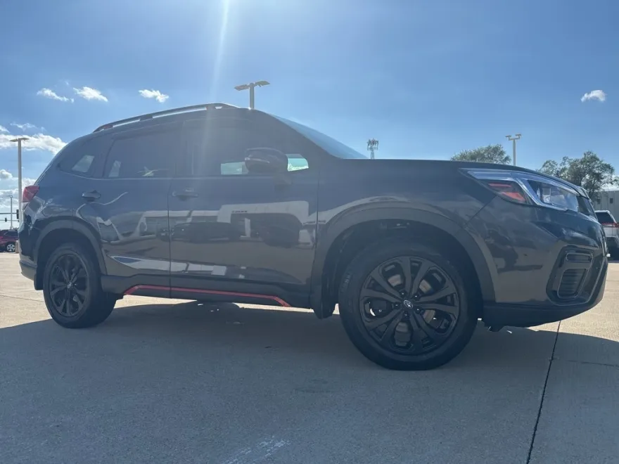 2019 Subaru Forester Sport photo 1