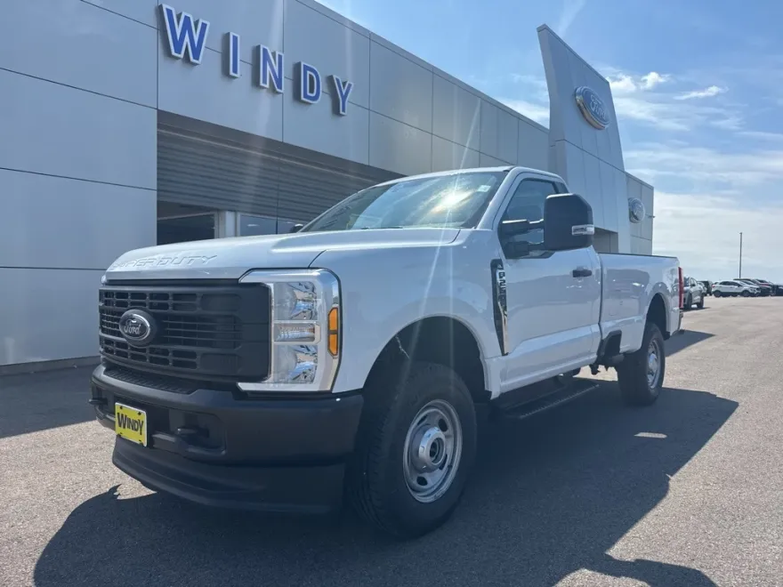 2026 Ford F-250 photo 1