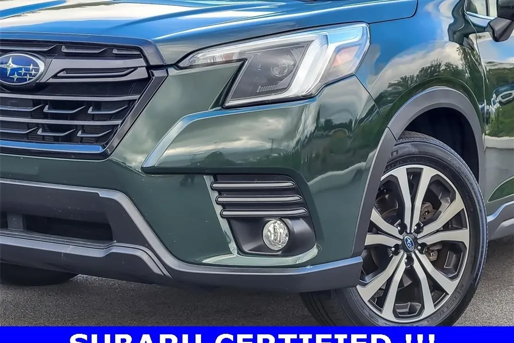 2022 Subaru Forester Limited photo 1