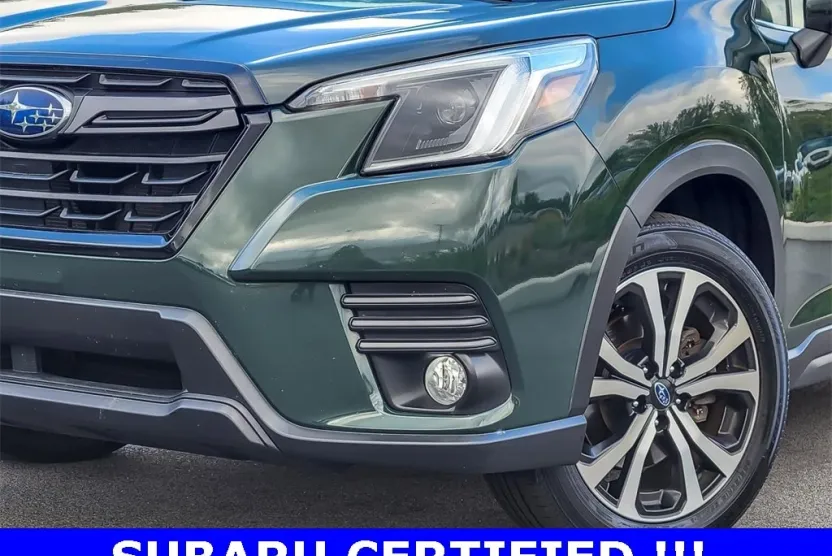 2022 Subaru Forester Limited photo 1