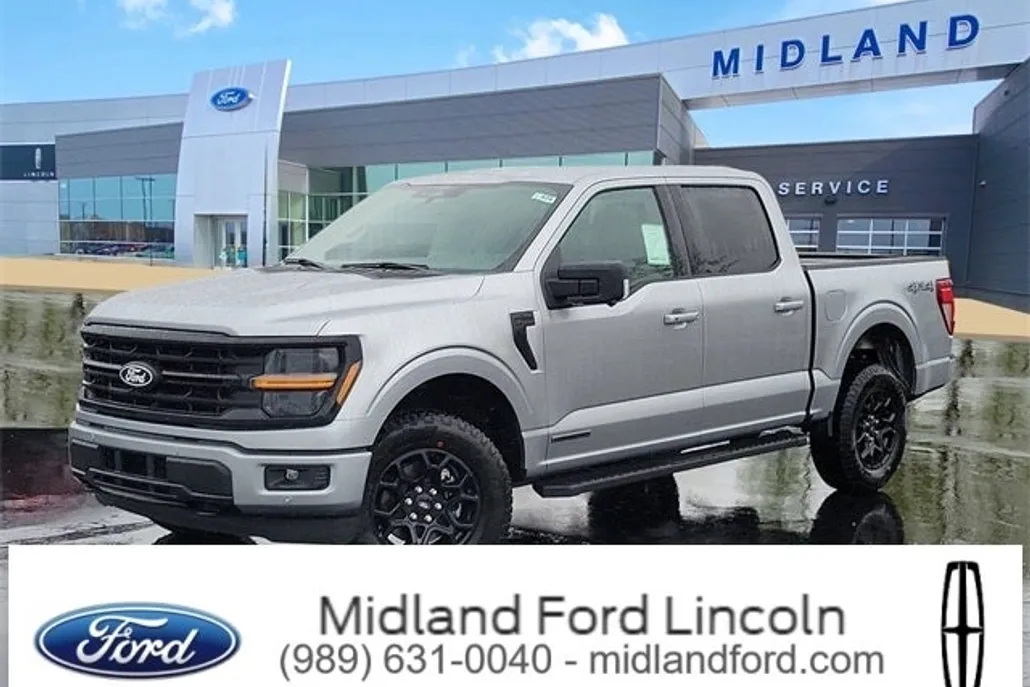2025 Ford F-150 XLT photo 1