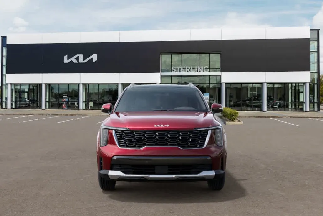 2025 Kia Sorento S photo 1