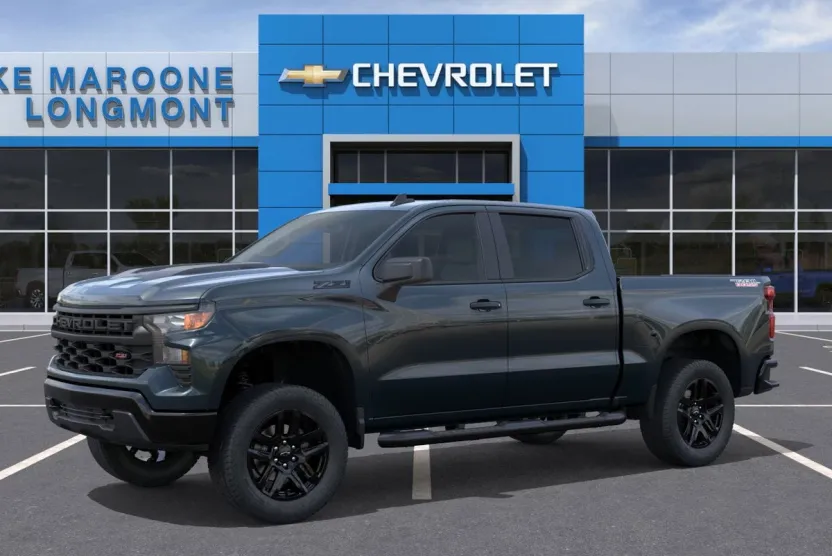 2026 Chevrolet Silverado 1500 Custom Trail Boss photo 1