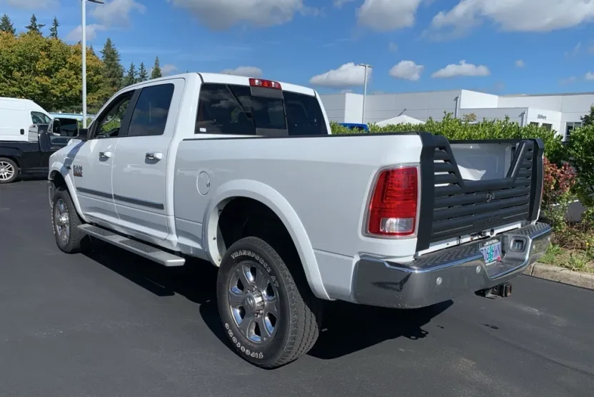 2016 Ram 2500 Laramie photo 1