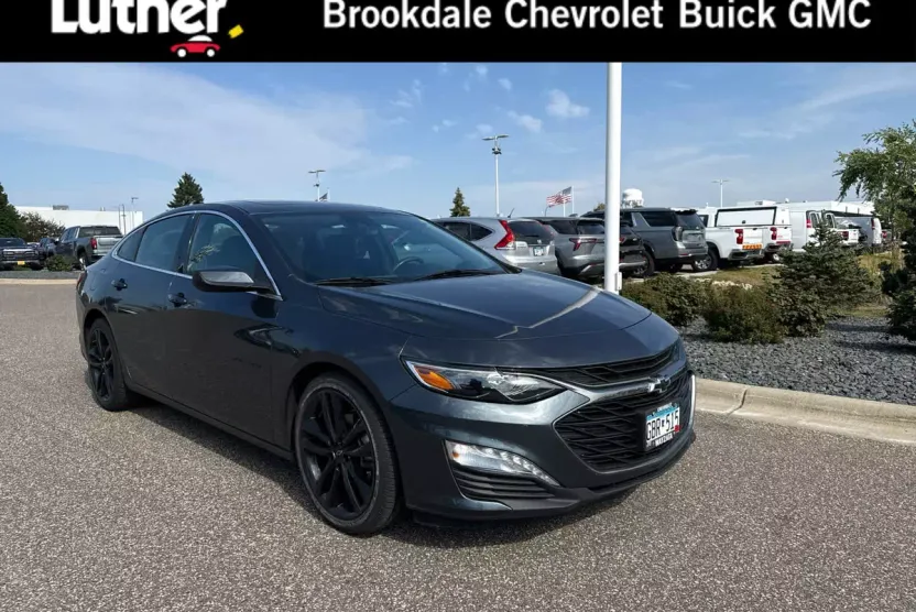 2021 Chevrolet Malibu 1LT photo 1