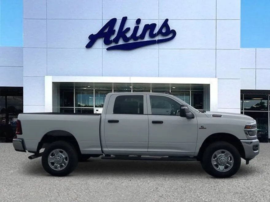 2025 Ram 2500 Tradesman photo 1