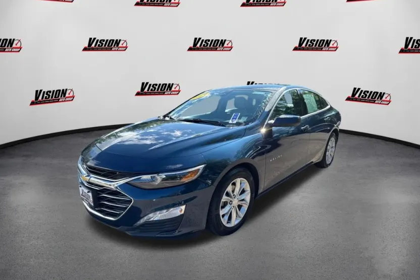 2019 Chevrolet Malibu 1LT photo 1