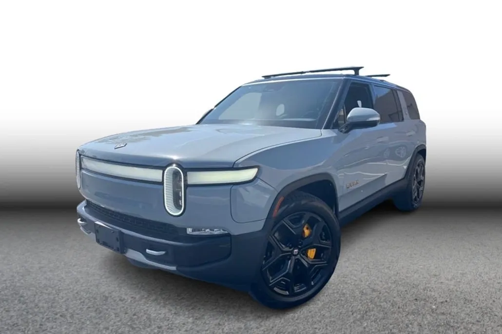 2022 Rivian R1S Launch Edition photo 1