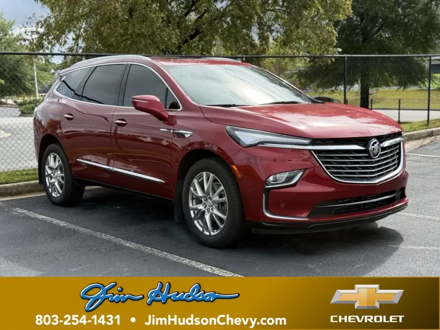 2023 Buick Enclave Premium photo 1
