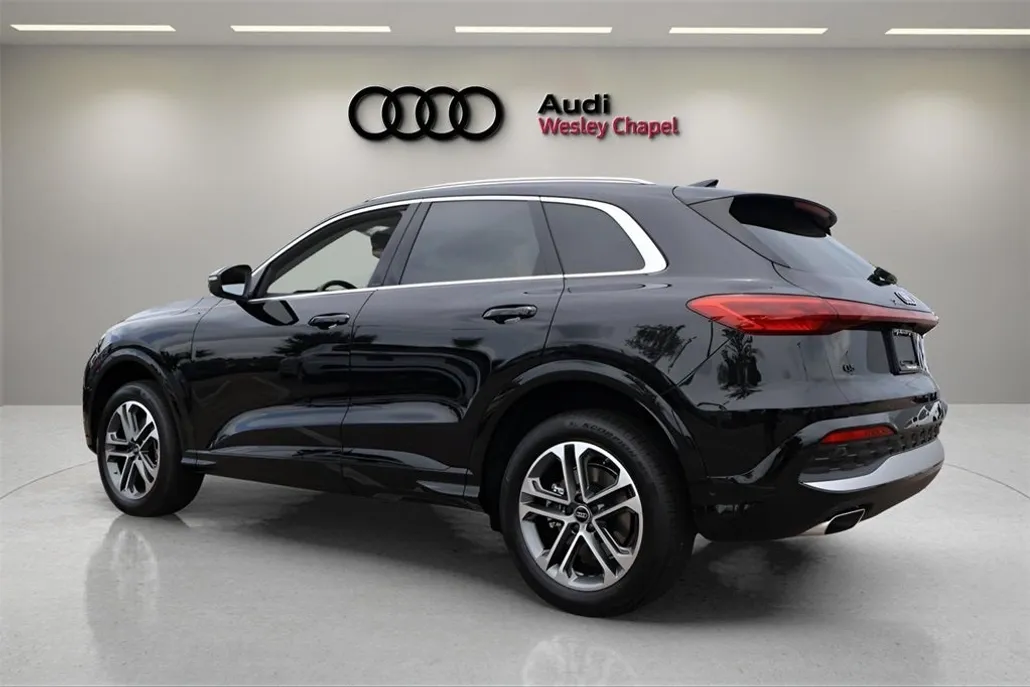 2025 Audi Q5 2.0T Premium photo 1