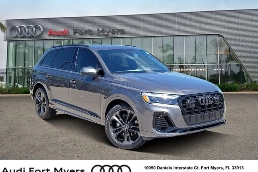 2025 Audi Q7 Premium Plus photo 1