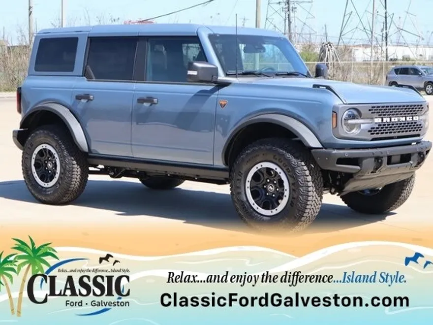 2025 Ford Bronco Badlands photo 1
