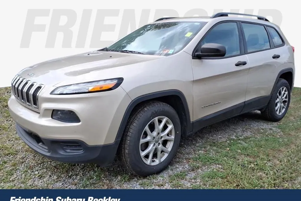 2015 Jeep Cherokee Sport photo 1