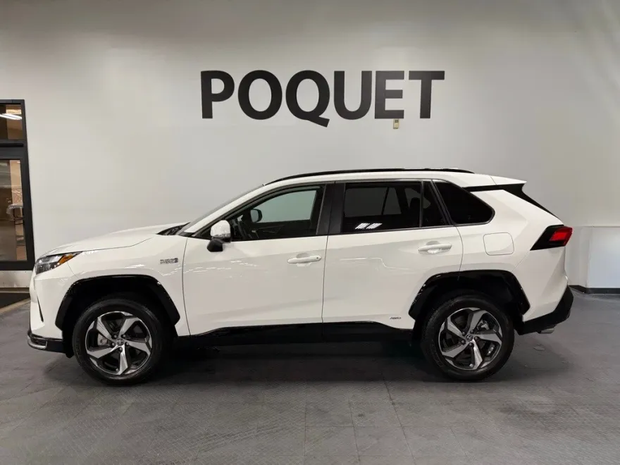 2024 Toyota RAV4 Prime SE photo 1